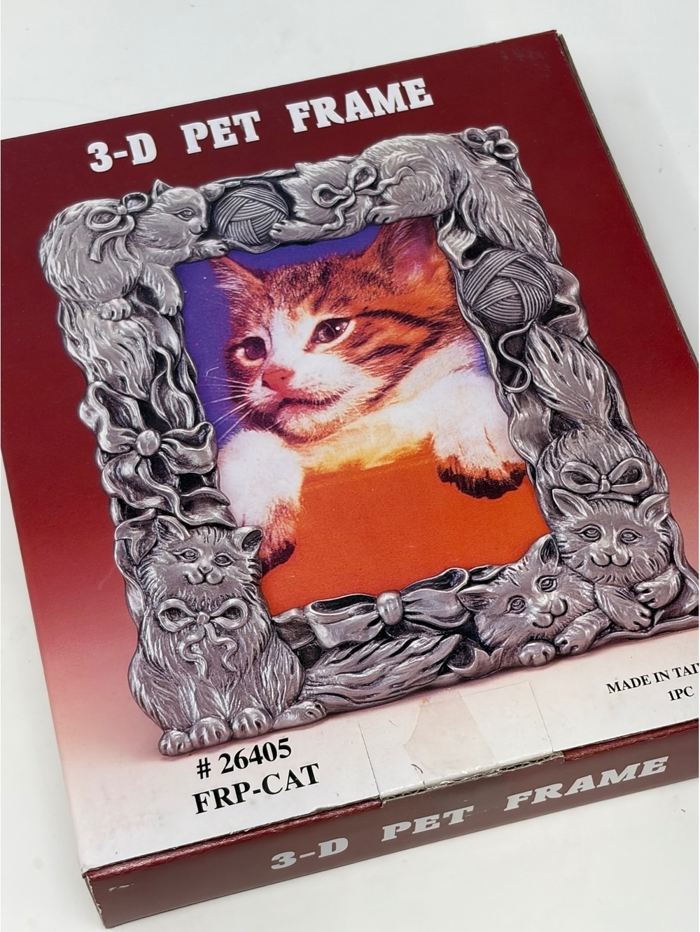 3-D Pet Frame Cat Design Picture Frame - Picture 2 of 2